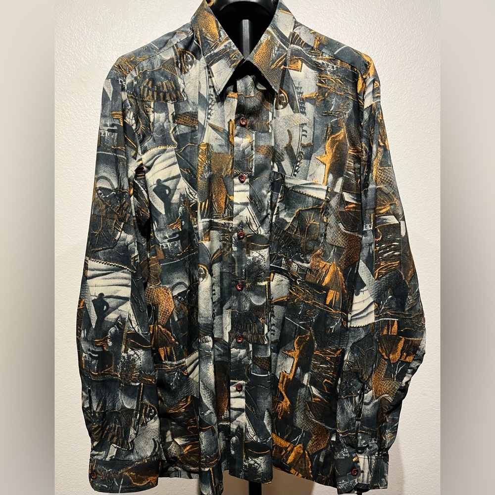 Vintage Yorkers Abstract Art Print Long Sleeve Button Up Shirt - Size L (Men’s)